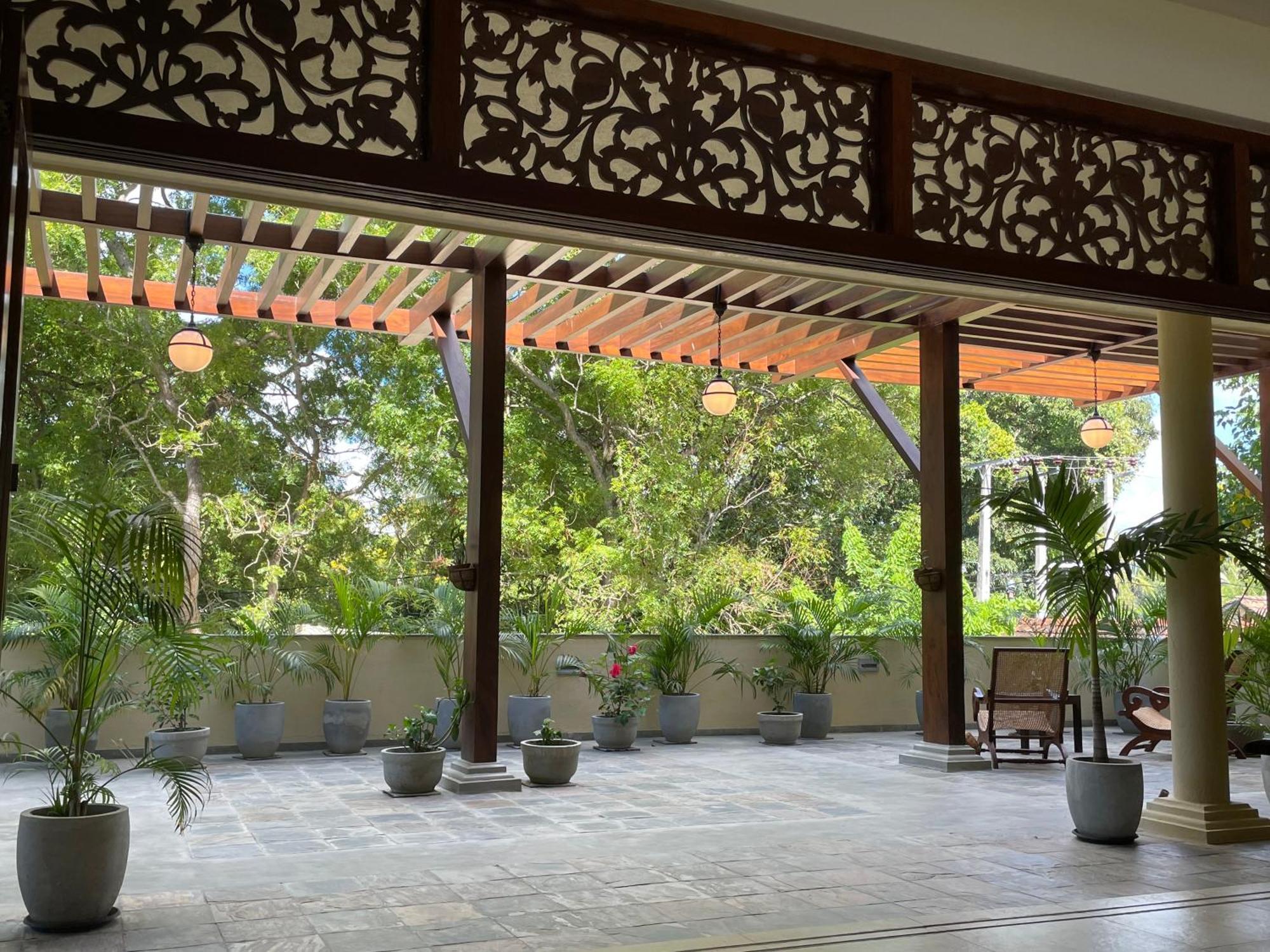 Khomba Lodge Tangalle Exterior photo
